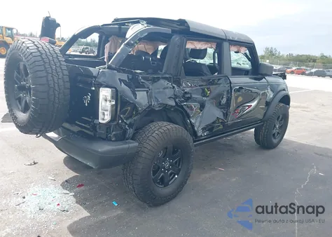 2024 Ford Bronco Black Diamond z USA, uszkodzony, nr VIN 1FMDE1BH8RLB48609